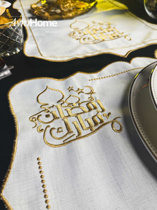Ramadan Mubarek Design Gold placemat set - Premium Fabric - 6 Persons - 19 Pieces with elegant embroidery detail.